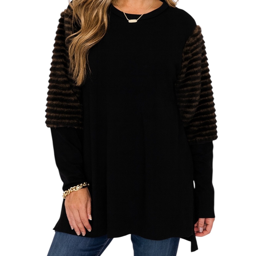 Capote Black Brown Fuzzy Faux Fur Sleeve Knit Tunic Top Women's Medium Luxury
